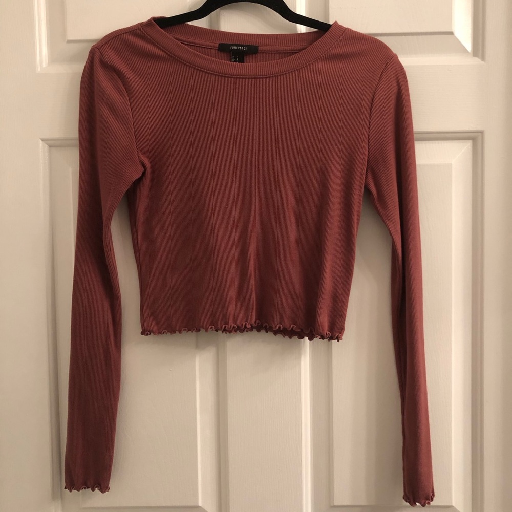 Forever 21 long sleeved lettuce edge top